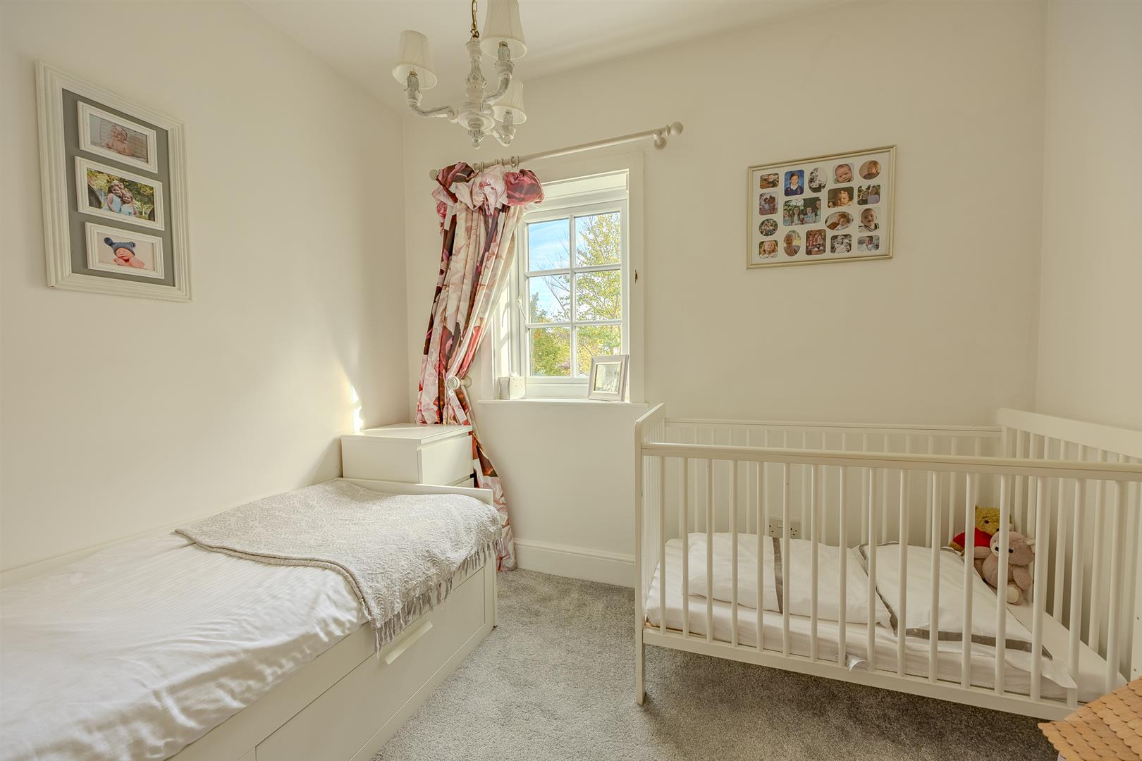 Cotmer Road, Oulton Broad South Gallery Image